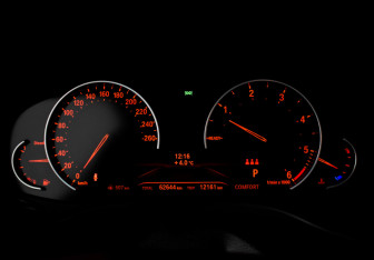 Подержанный автомобиль BMW X3 2021 года (22 фото)