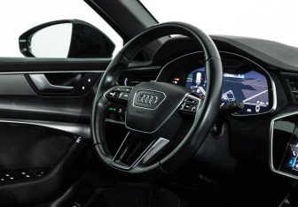 Подержанный автомобиль Audi A6 Wagon 2018 года (32 фото)