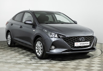 Подержанный автомобиль Hyundai Solaris Sedan 2021 года (3 фото)