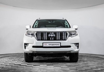 Подержанный автомобиль Toyota Land Cruiser Prado 2017 года (2 фото)