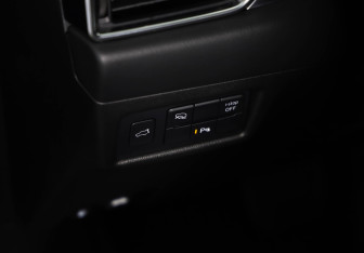 Подержанный автомобиль Mazda CX-5 2021 года (23 фото)