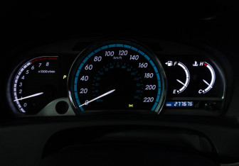 Подержанный автомобиль Toyota Venza 2010 года (12 фото)