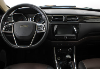 Подержанный автомобиль Lifan Myway 2017 года (6 фото)