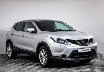 Подержанный автомобиль Nissan Qashqai 2017 года (3 фото)