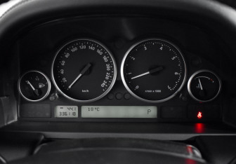 Подержанный автомобиль Land Rover Range Rover 2006 года (20 фото)