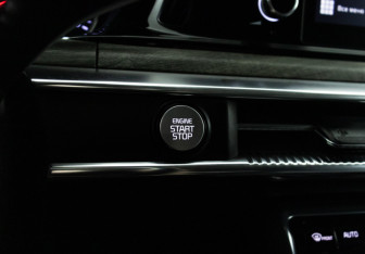 Подержанный автомобиль Kia K5 2021 года (25 фото)