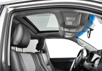 Подержанный автомобиль Toyota Land Cruiser Prado 2022 года (21 фото)