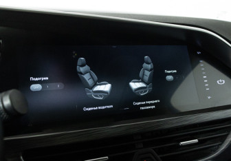 Подержанный автомобиль Geely Tugella 2021 года (19 фото)