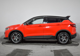 Подержанный автомобиль Geely Coolray 2022 года (8 фото)