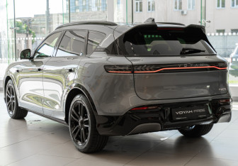 Новый Voyah Free 2025 (5 фото)