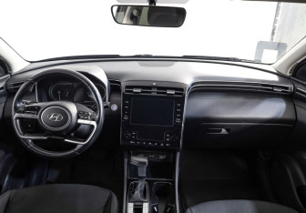 Подержанный автомобиль Hyundai Tucson 2021 года (10 фото)