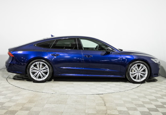 Подержанный автомобиль Audi A7 2019 года (4 фото)