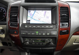 Подержанный автомобиль Lexus GX 2008 года (17 фото)