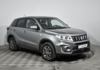 Подержанный автомобиль Suzuki Vitara 2020 года (3 фото)
