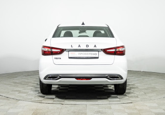 Подержанный автомобиль LADA (ВАЗ) Vesta Sedan 2023 года (6 фото)