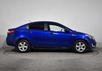 Подержанный автомобиль Kia Rio Sedan 2012 года (4 фото)