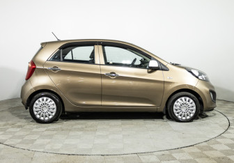 Подержанный автомобиль Kia Picanto 2013 года (4 фото)