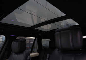 Подержанный автомобиль Land Rover Range Rover 2020 года (26 фото)