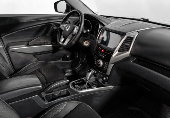 Подержанный автомобиль SsangYong Tivoli 2016 года (13 фото)