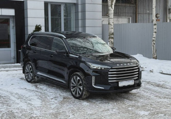 Подержанный автомобиль Exeed VX 2023 года (3 фото)