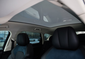 Подержанный автомобиль Voyah Free 2022 года (30 фото)