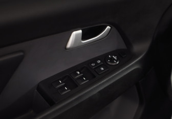 Подержанный автомобиль Kia Sportage 2011 года (16 фото)