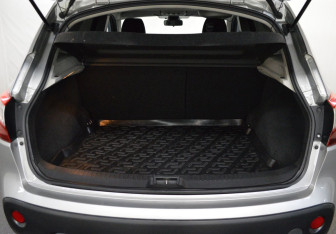 Подержанный автомобиль Nissan Qashqai 2012 года (16 фото)