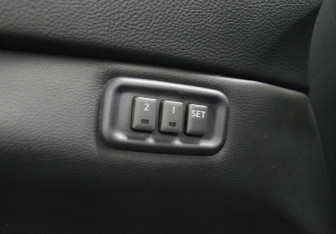 Подержанный автомобиль Nissan Teana 2007 года (15 фото)