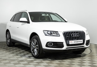 Подержанный автомобиль Audi Q5 2012 года (3 фото)