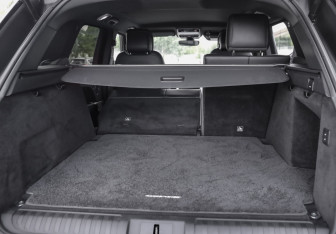 Подержанный автомобиль Land Rover Range Rover Sport 2020 года (33 фото)