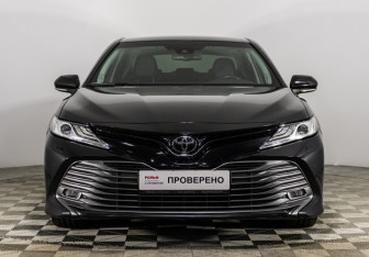 Подержанный автомобиль Toyota Camry Sedan 2018 года (4 фото)