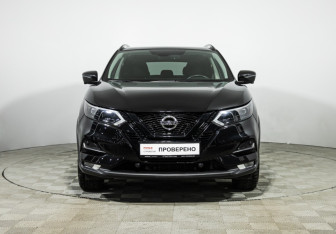 Подержанный автомобиль Nissan Qashqai 2022 года (2 фото)