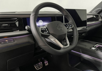 Новый Volkswagen Teramont 2025 (12 фото)