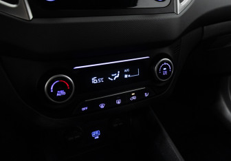 Подержанный автомобиль Hyundai Creta 2020 года (16 фото)