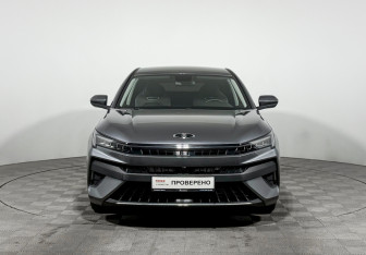 Подержанный автомобиль Москвич 6 2024 года (2 фото)