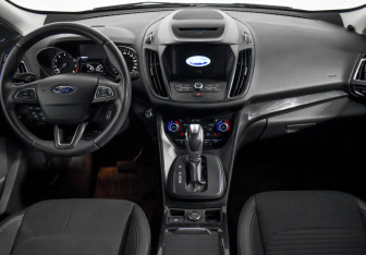 Подержанный автомобиль Ford Kuga 2019 года (14 фото)