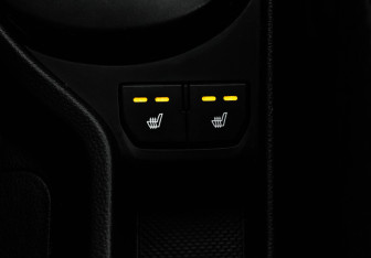 Подержанный автомобиль Kia Rio Sedan 2015 года (12 фото)