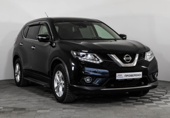 Подержанный автомобиль Nissan X-Trail 2016 года (3 фото)