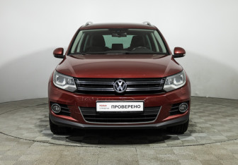Подержанный автомобиль Volkswagen Tiguan 2012 года (2 фото)