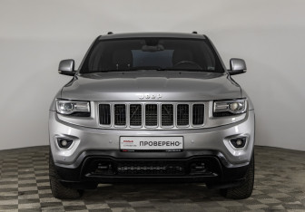 Подержанный автомобиль Jeep Grand Cherokee 2013 года (2 фото)