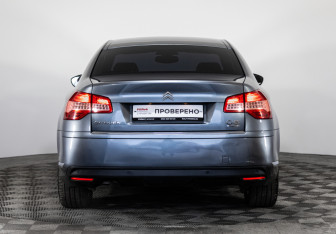 Подержанный автомобиль Citroen C5 Sedan 2008 года (6 фото)