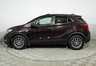 Подержанный автомобиль Opel Mokka 2015 года (8 фото)
