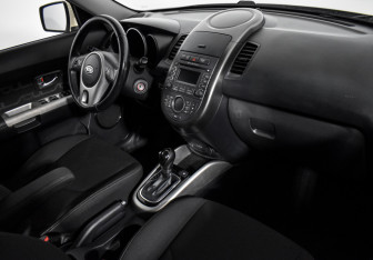 Подержанный автомобиль Kia Soul 2012 года (12 фото)