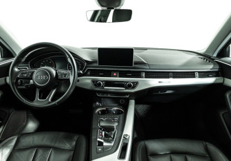 Подержанный автомобиль Audi A4 Sedan 2016 года (13 фото)