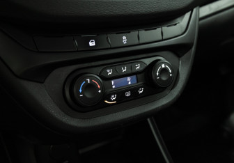 Подержанный автомобиль LADA (ВАЗ) Vesta Sedan 2020 года (16 фото)