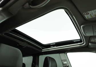 Подержанный автомобиль Subaru Forester Suv 2006 года (15 фото)