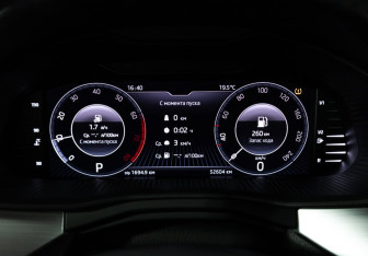Подержанный автомобиль Skoda Rapid Liftback 2021 года (12 фото)