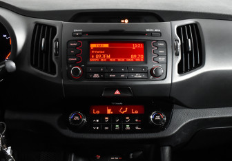 Подержанный автомобиль Kia Sportage 2013 года (16 фото)