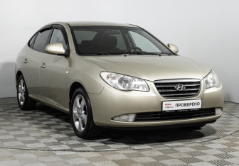 Подержанный автомобиль Hyundai Elantra Sedan 2007 года (3 фото)