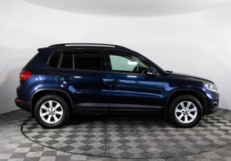 Подержанный автомобиль Volkswagen Tiguan 2012 года (4 фото)